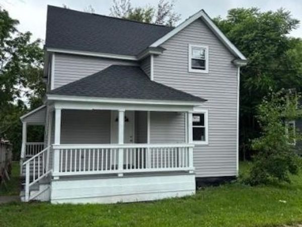 196 Berger Avenue , Syracuse, NY 13205