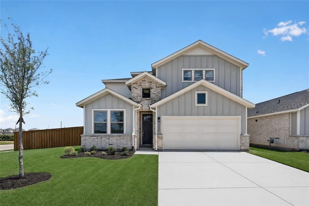 15024 Horseshoe Post Road, Fort Worth, TX 76052 Main Photo