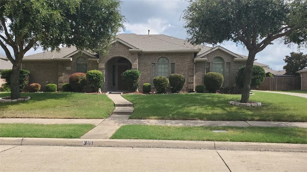 301 Ponderosa Trail, Murphy, TX 75094 Main Photo