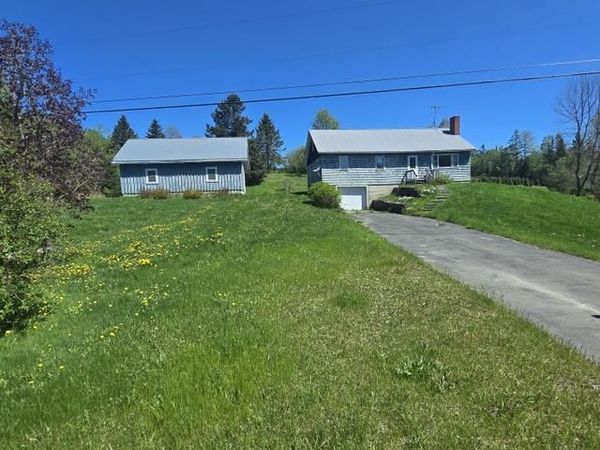 5042 South Wheelock Road, Wheelock, VT 05851