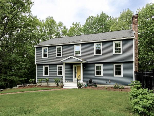 6 Maryann Lane, Merrimack, NH 03054