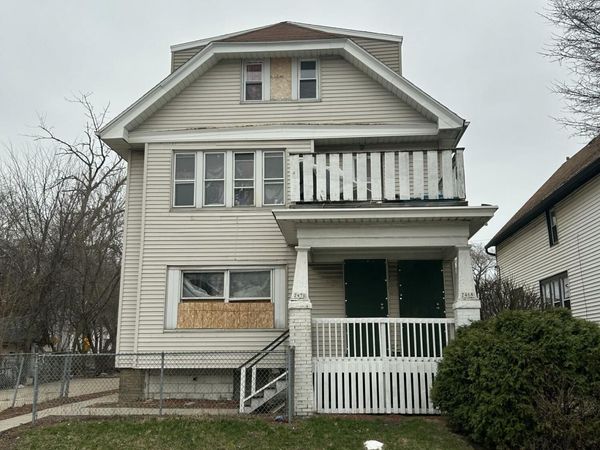 2468 N 12th St, Unit 2470, Milwaukee, WI 53206