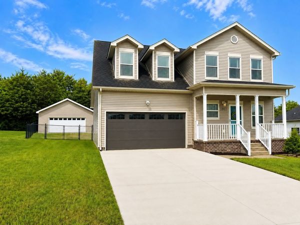 1901 Sheffield Ln , Columbia, TN 38401