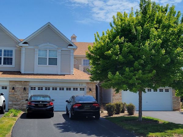 22 Clara Court , Algonquin, IL 60102