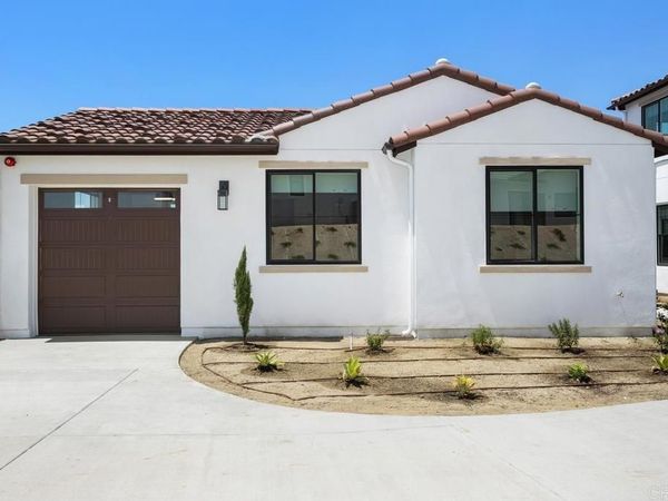 1223 Stonemark Place, Unit #2, Vista, CA 92081