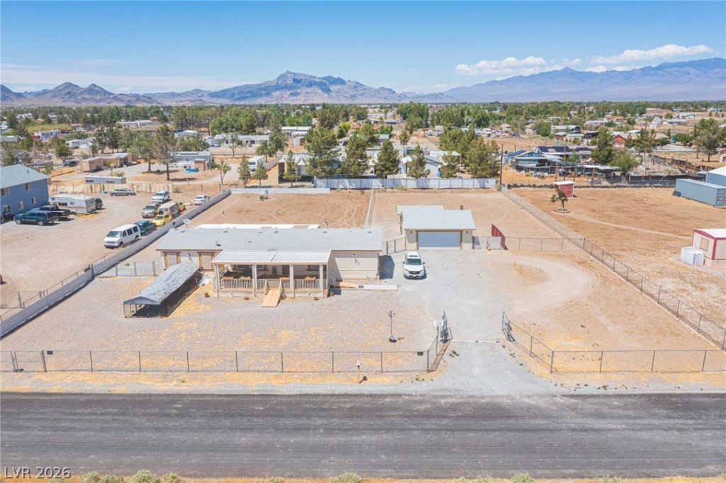 3200 Maple Road, Pahrump, NV 89048 Main Photo