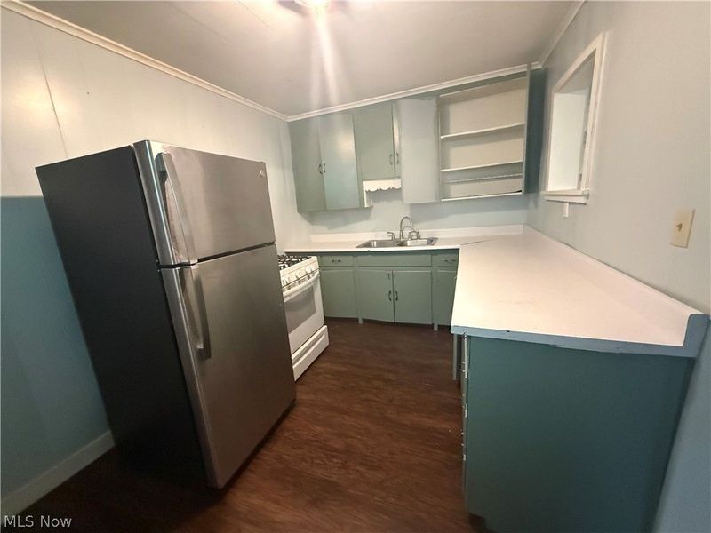 421 N 11th Street, Cambridge, OH 43725 Photo 3