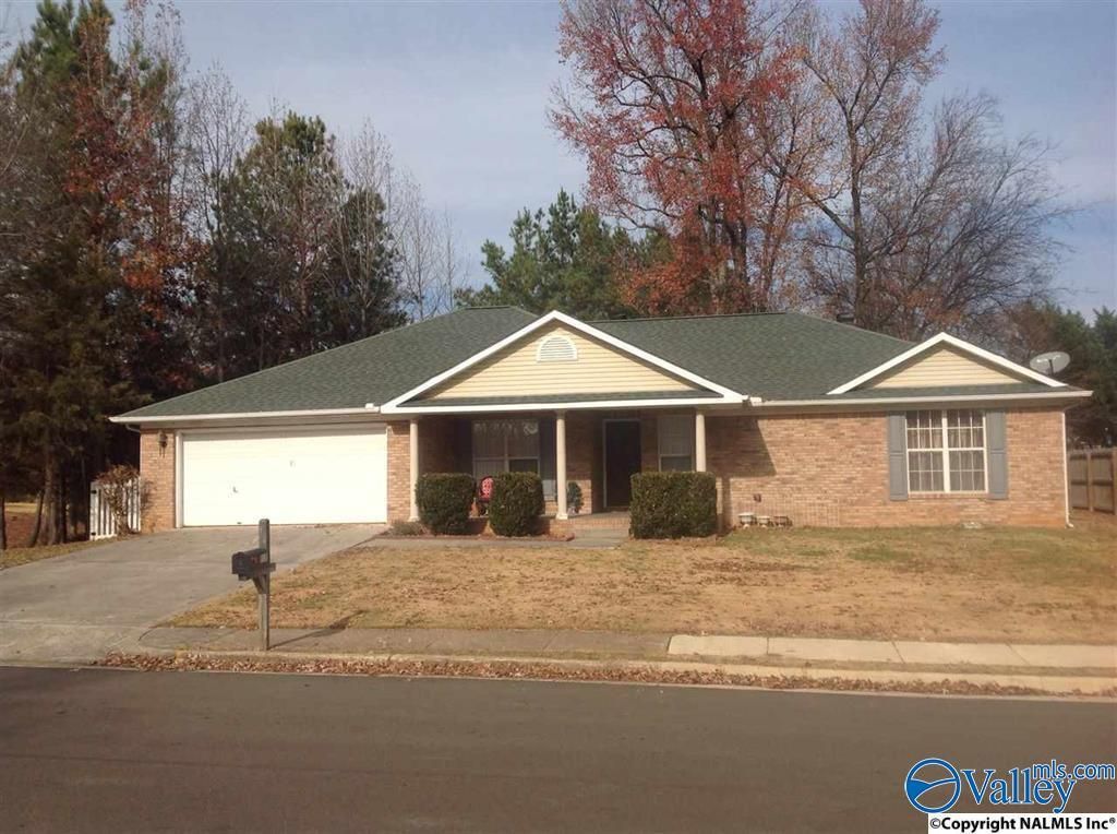 117 Champions Green Drive, Madison, AL 35758 Main Photo