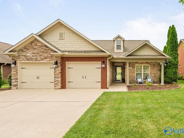 2413 Habersham Drive, Owens Cross Roads, AL 35763