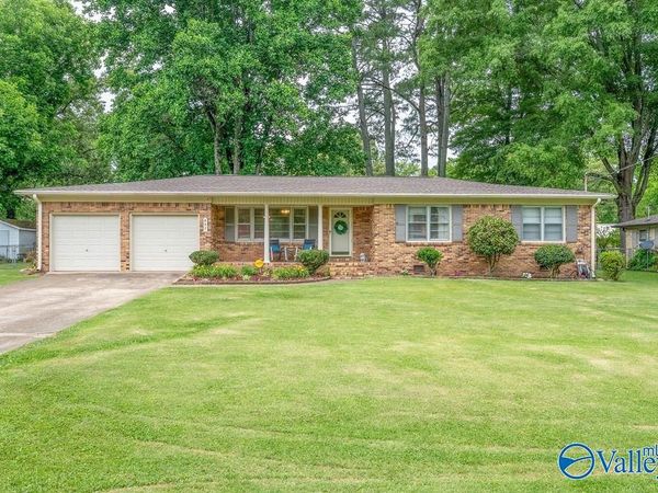 807 7th Street NE, Arab, AL 35016