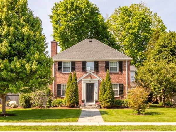 75 W Central St, Natick, MA 01760