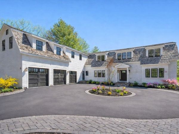 10 Hitching Post Lane, Weston, MA 02493