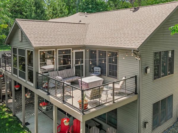 S9194 Dam Heights Road, Prairie Du Sac, WI 53578