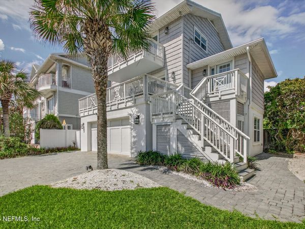 1766 BEACH Avenue, Atlantic Beach, FL 32233