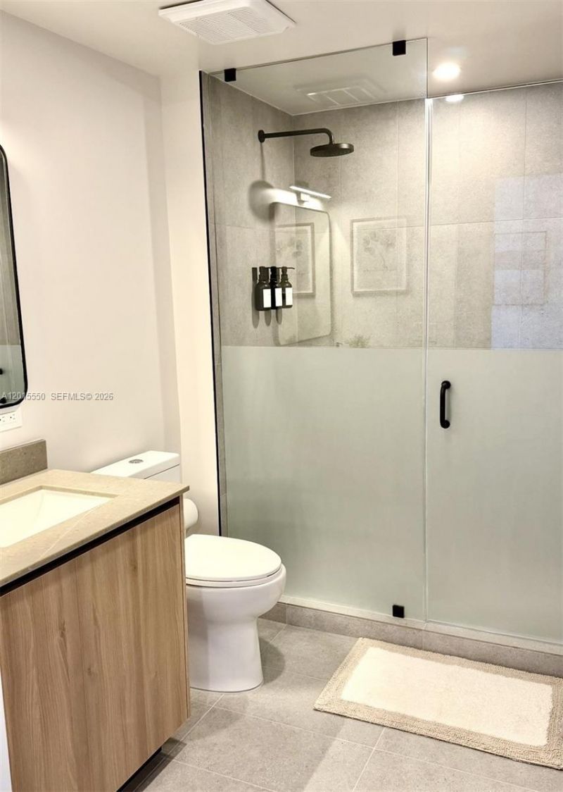 121 NE 5th St , Unit 2705, Miami, FL 33132 Photo
