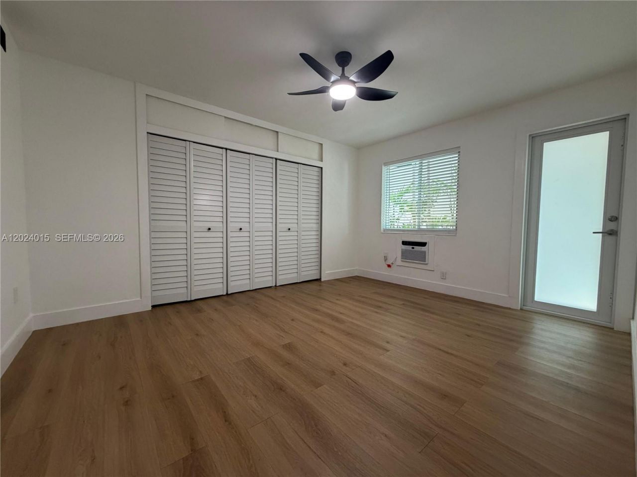 65 Washington Ave, Unit 2, Miami Beach, FL 33139 Photo