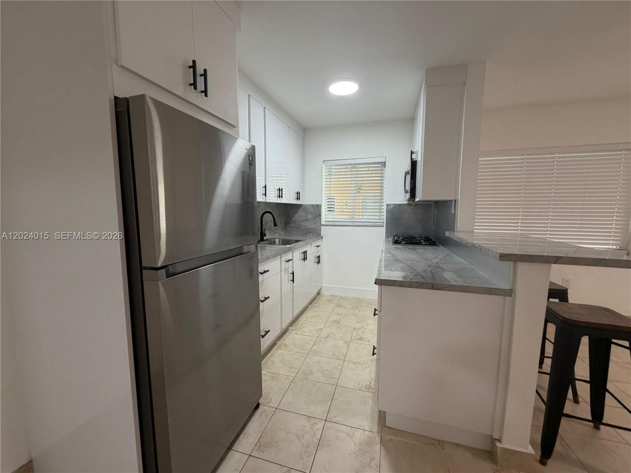 65 Washington Ave, Unit 2, Miami Beach, FL 33139 Photo