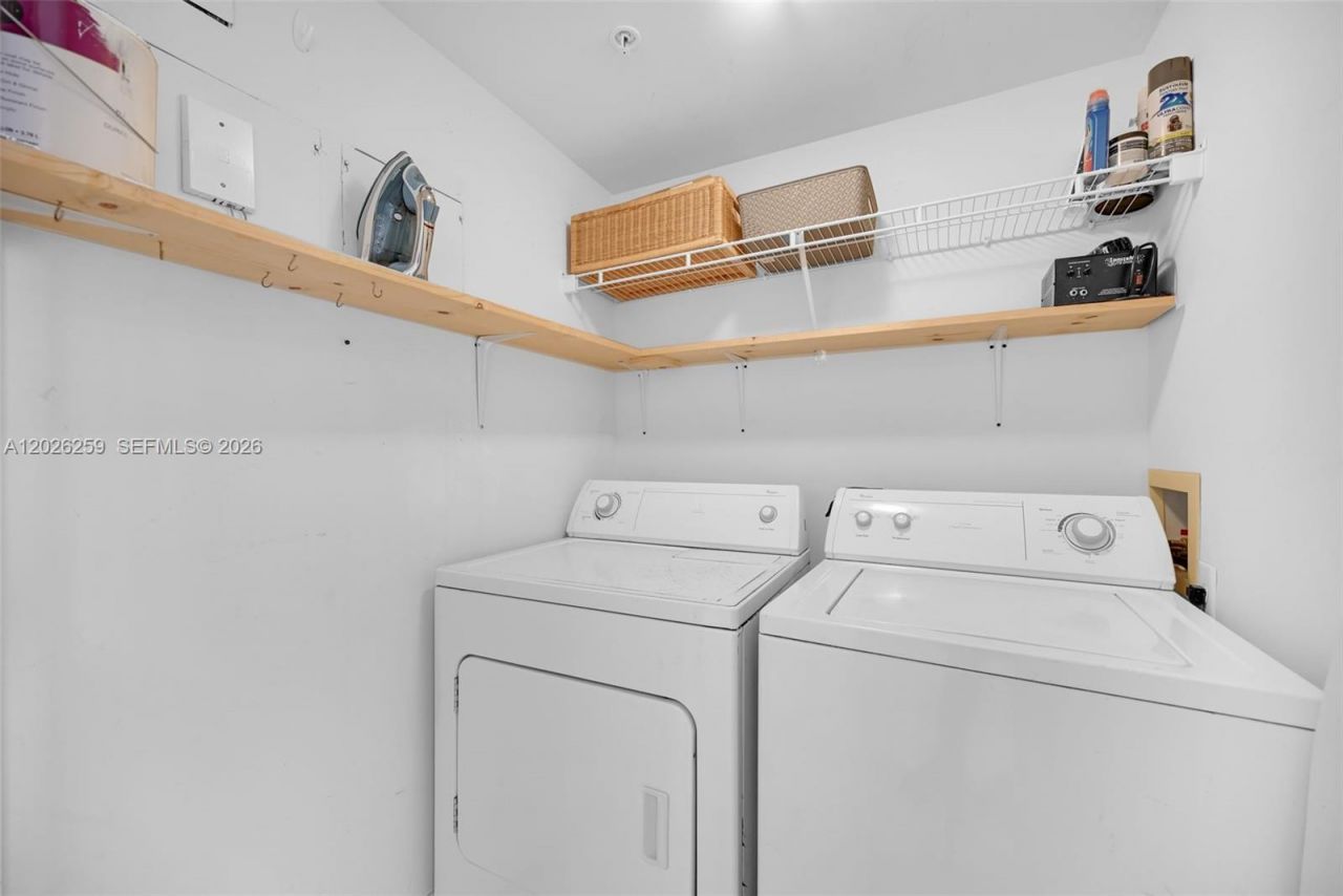 9201 Collins Ave , Unit 821, Surfside, FL 33154 Photo