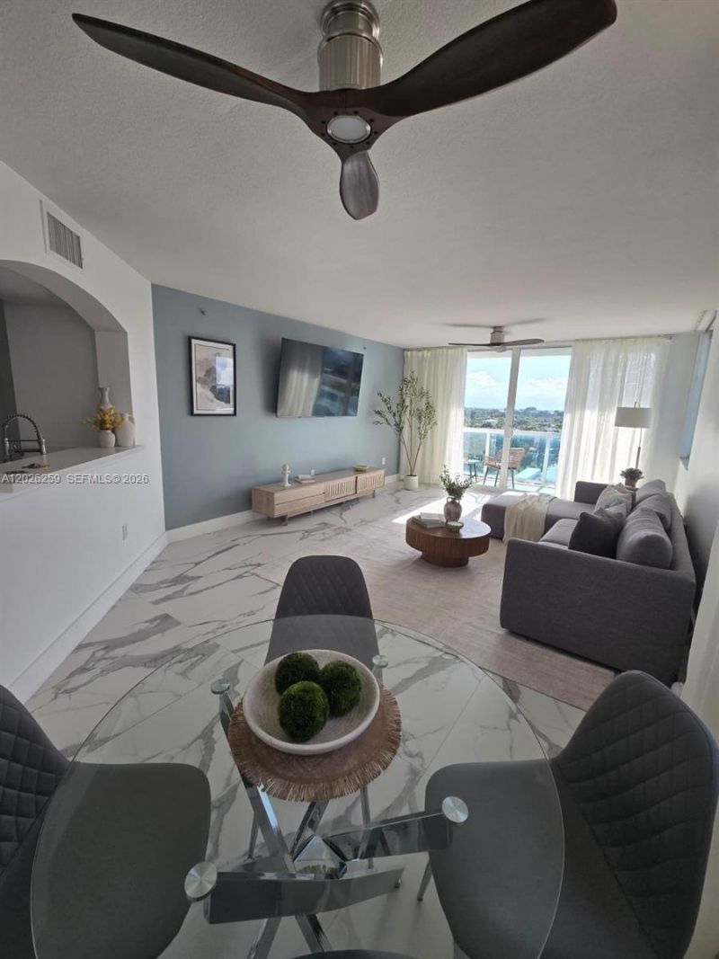 9201 Collins Ave, Unit 821, Surfside, FL 33154 Photo