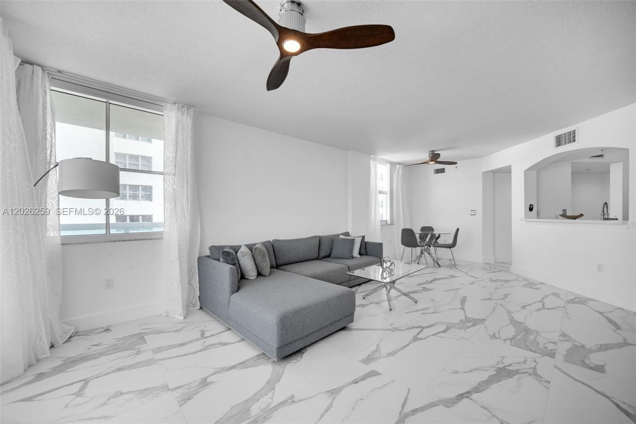 9201 Collins Ave , Unit 821, Surfside, FL 33154 Photo