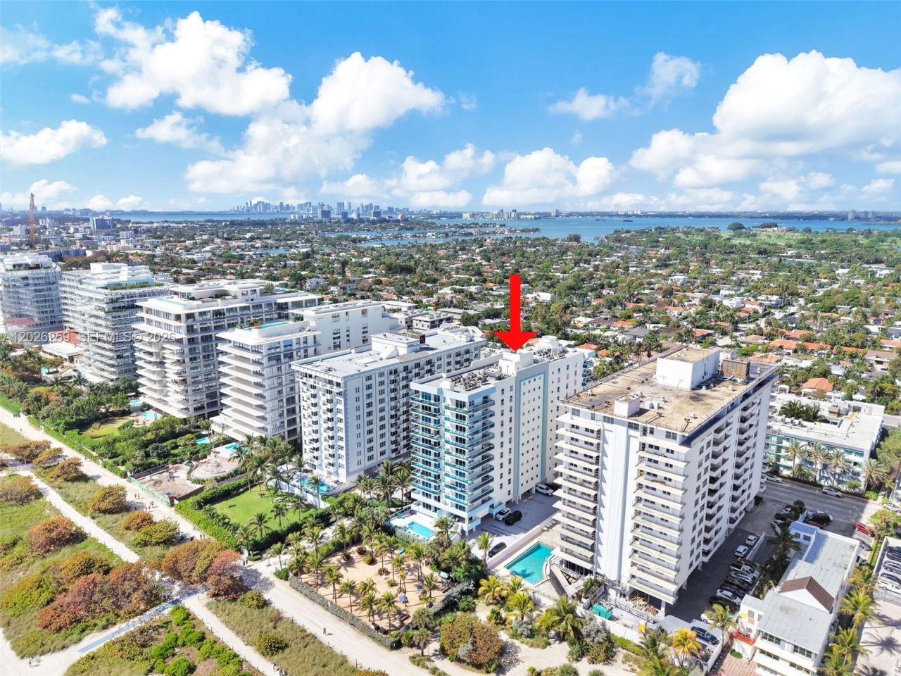 9201 Collins Ave , Unit 821, Surfside, FL 33154 Photo