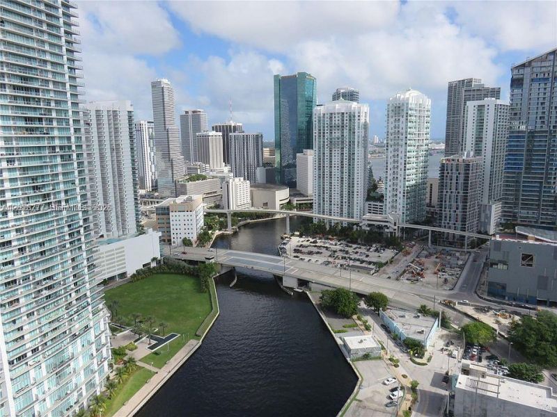 690 SW 1st Ct , Unit 1908, Miami, FL 33130 Photo