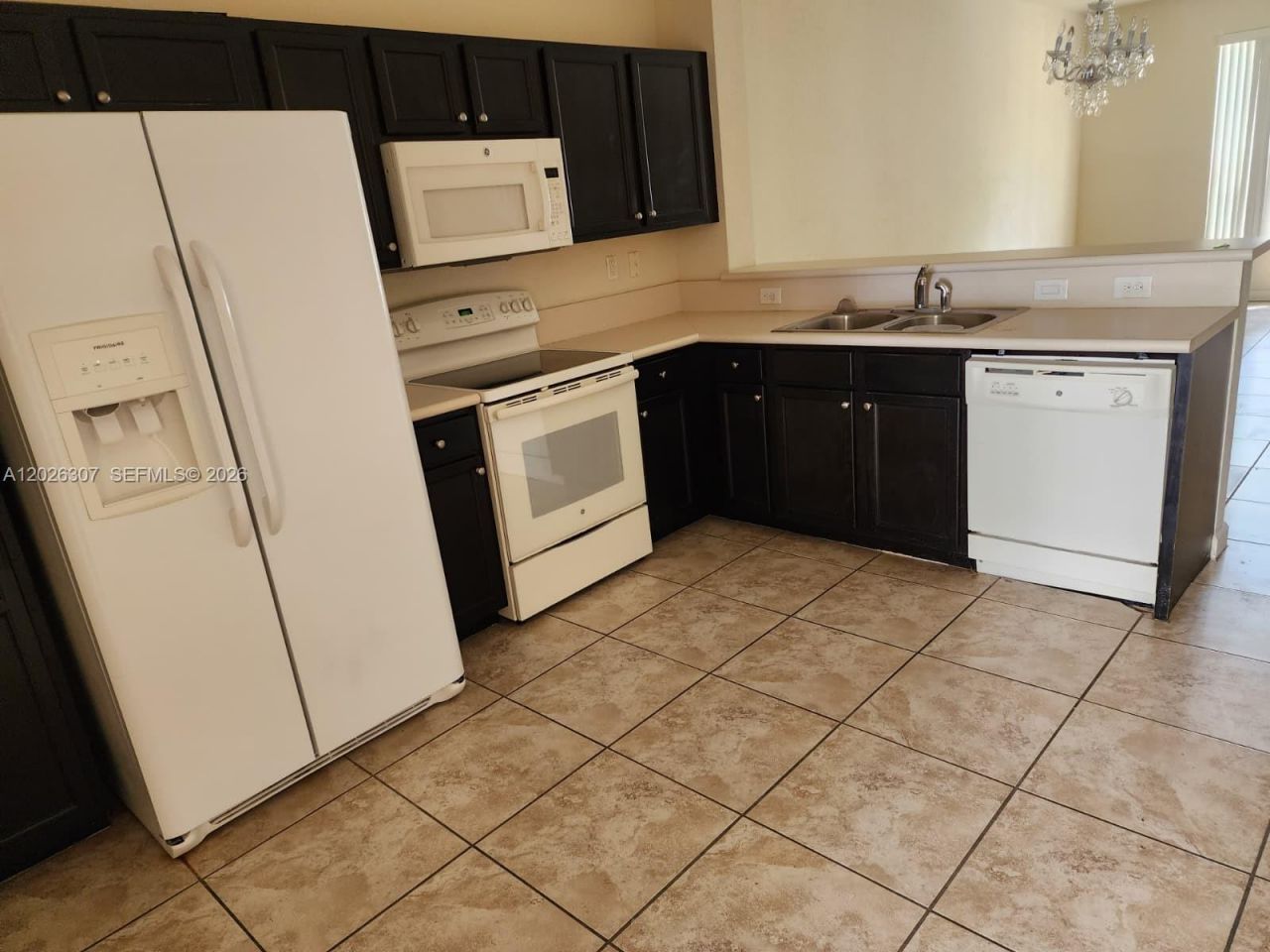 17009 SW 94th Ter, Miami, FL 33196 Photo