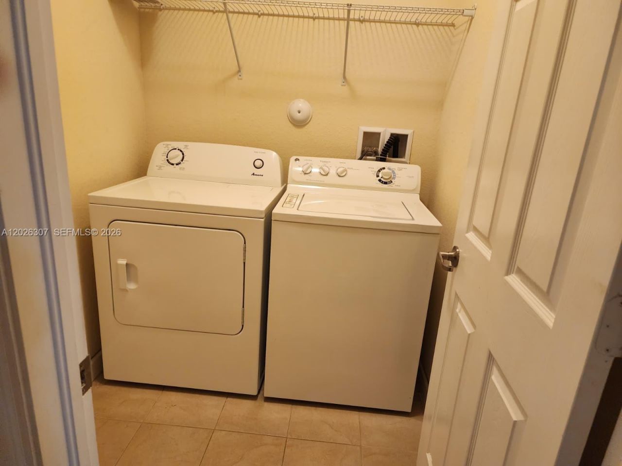 17009 SW 94th Ter, Miami, FL 33196 Photo