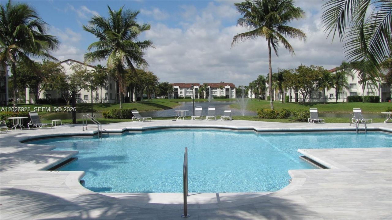 4400 NW 107th Ave , Unit 301, Doral, FL 33178 Photo