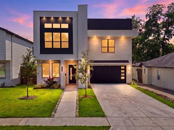 617 Parkview Avenue, Dallas, TX 75223