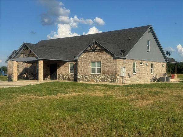 8281 Fm 641, Wortham, TX 76693