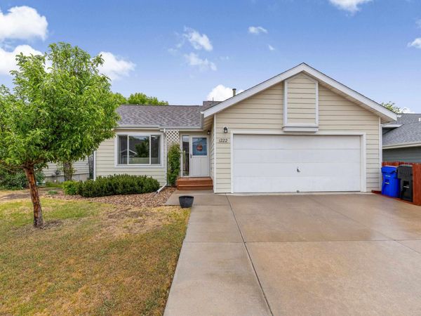 1222 HARVEST LN, Rapid City, SD 57701