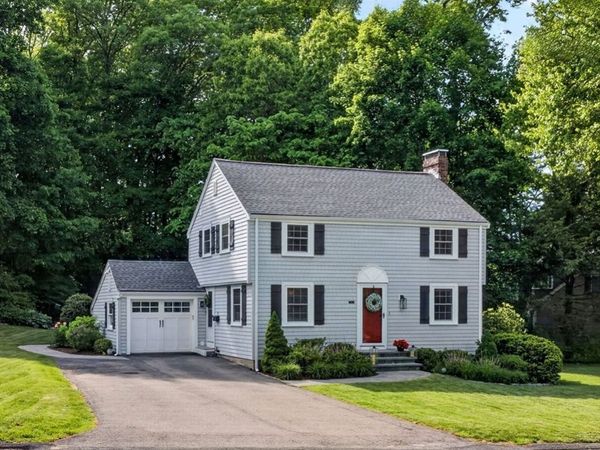24 College Rd, Wellesley, MA 02482