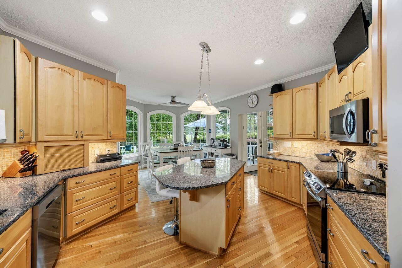 204 Cooper Drive Photo 21