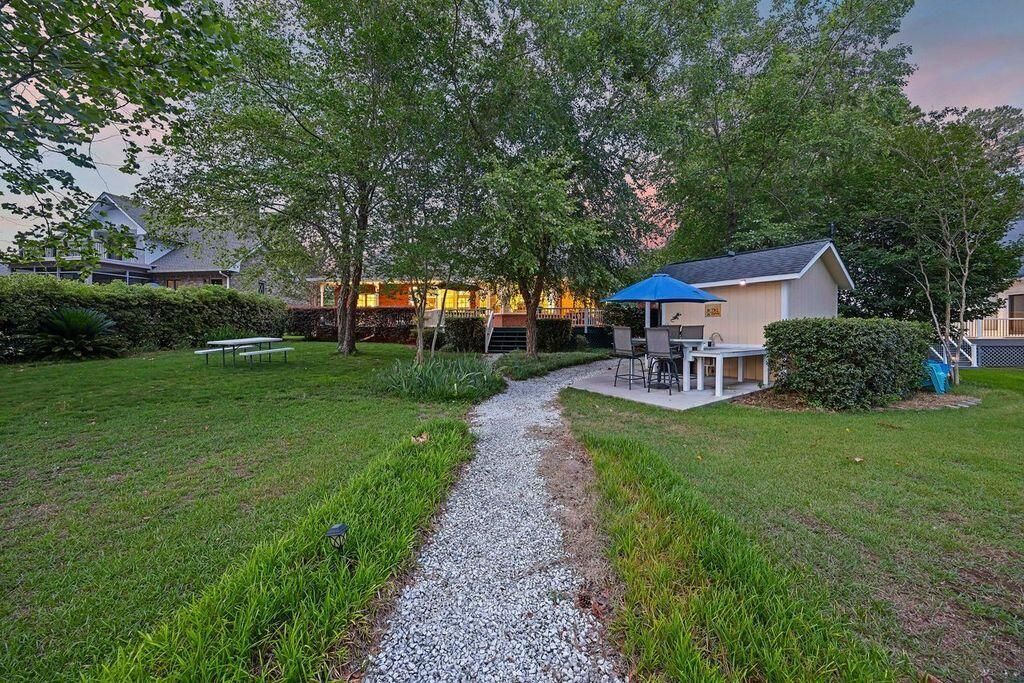204 Cooper Drive Photo 33