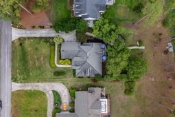 204 Cooper Drive photo 4