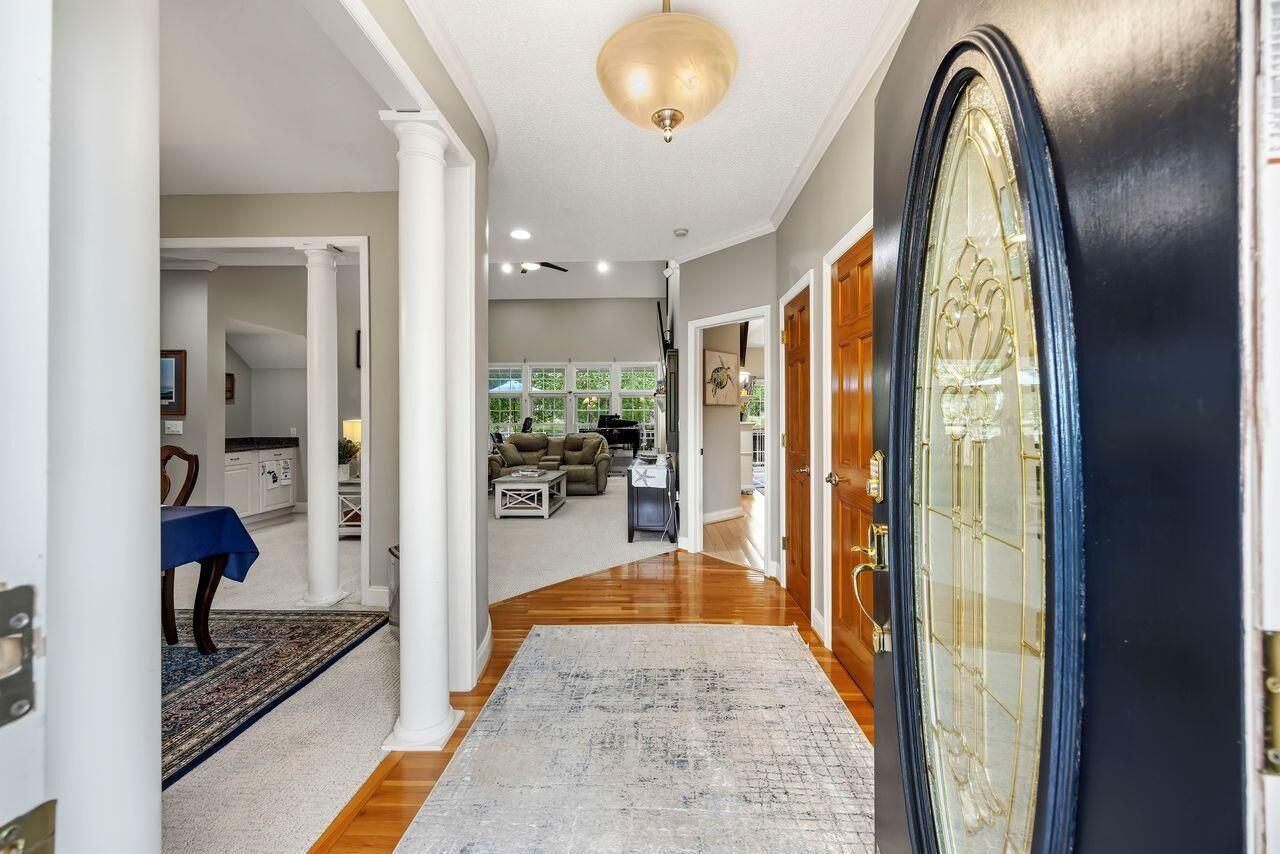 204 Cooper Drive Photo 8