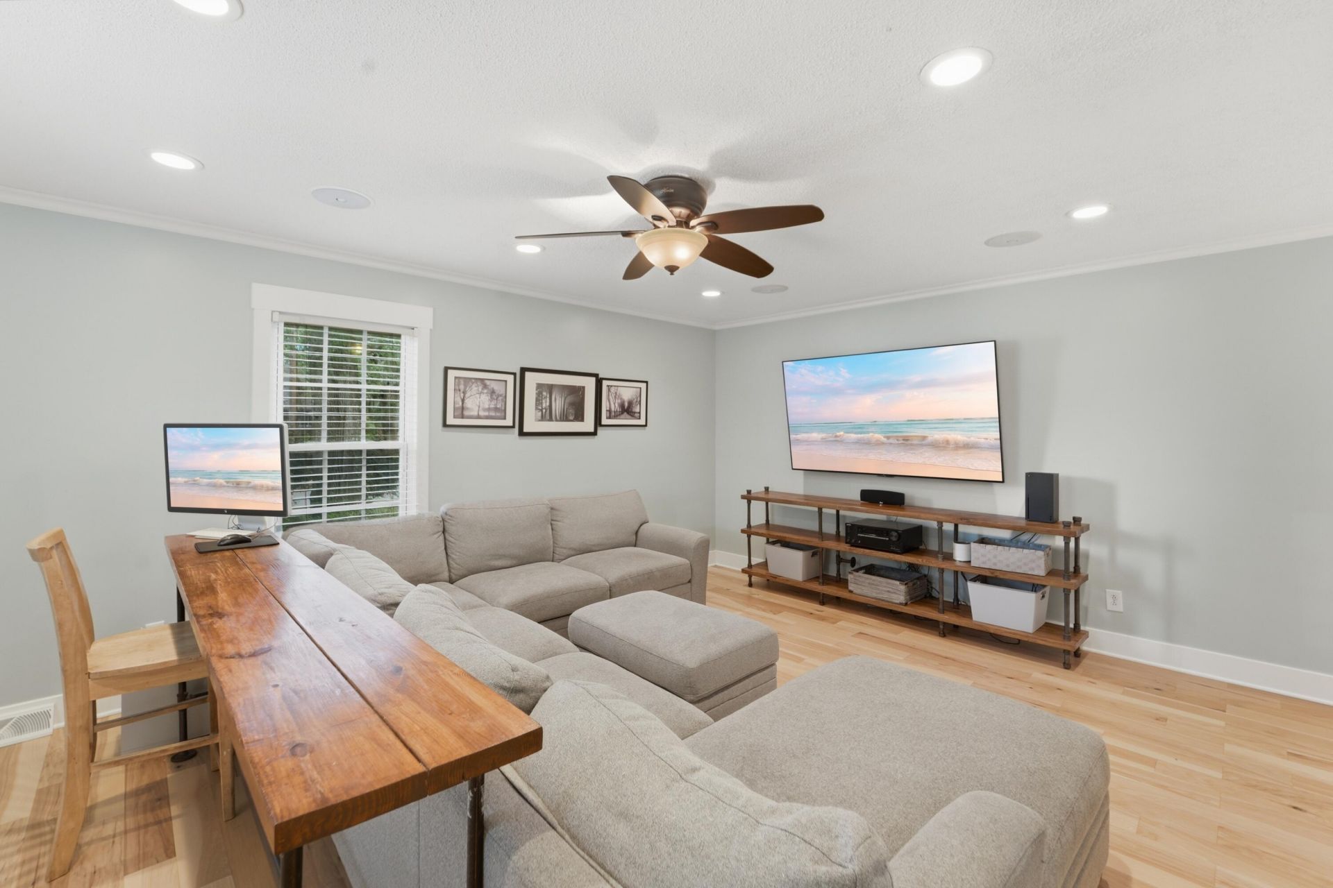 689 Ayers Drive Photo 19