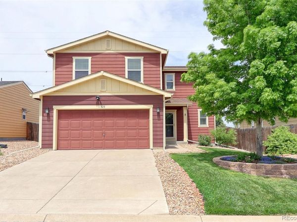 828 Lonewolf Circle, Brighton, CO 80603