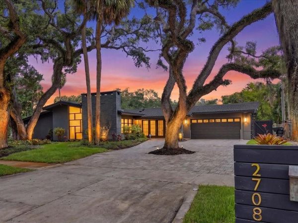 2708 N DUNDEE STREET , TAMPA, FL 33629