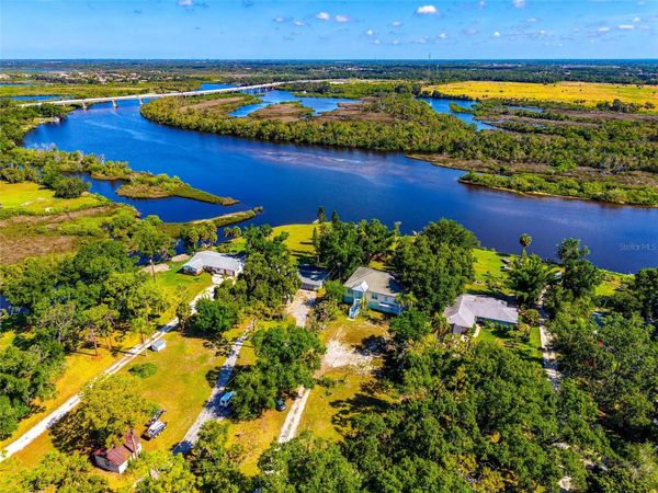 11903 UPPER MANATEE RIVER ROAD , BRADENTON, FL 34212