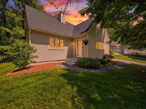 39 Norma Drive, Nashua, NH 03062