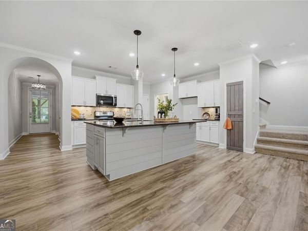 7310 Lowery Oak Drive, Roswell, GA 30075