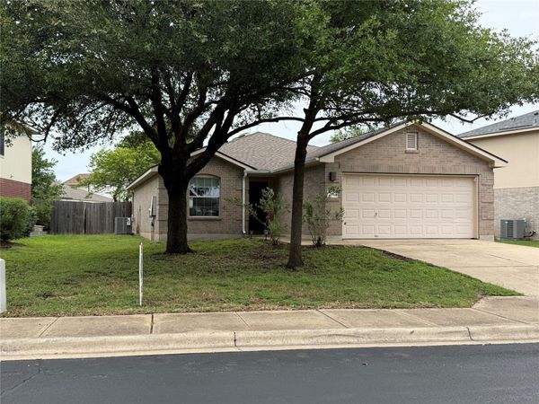 316 Meadow Park DR, Georgetown, TX 78626