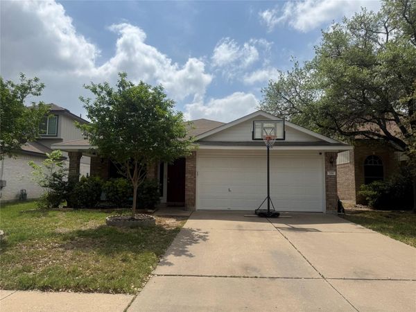 706 Luke LN, Leander, TX 78641