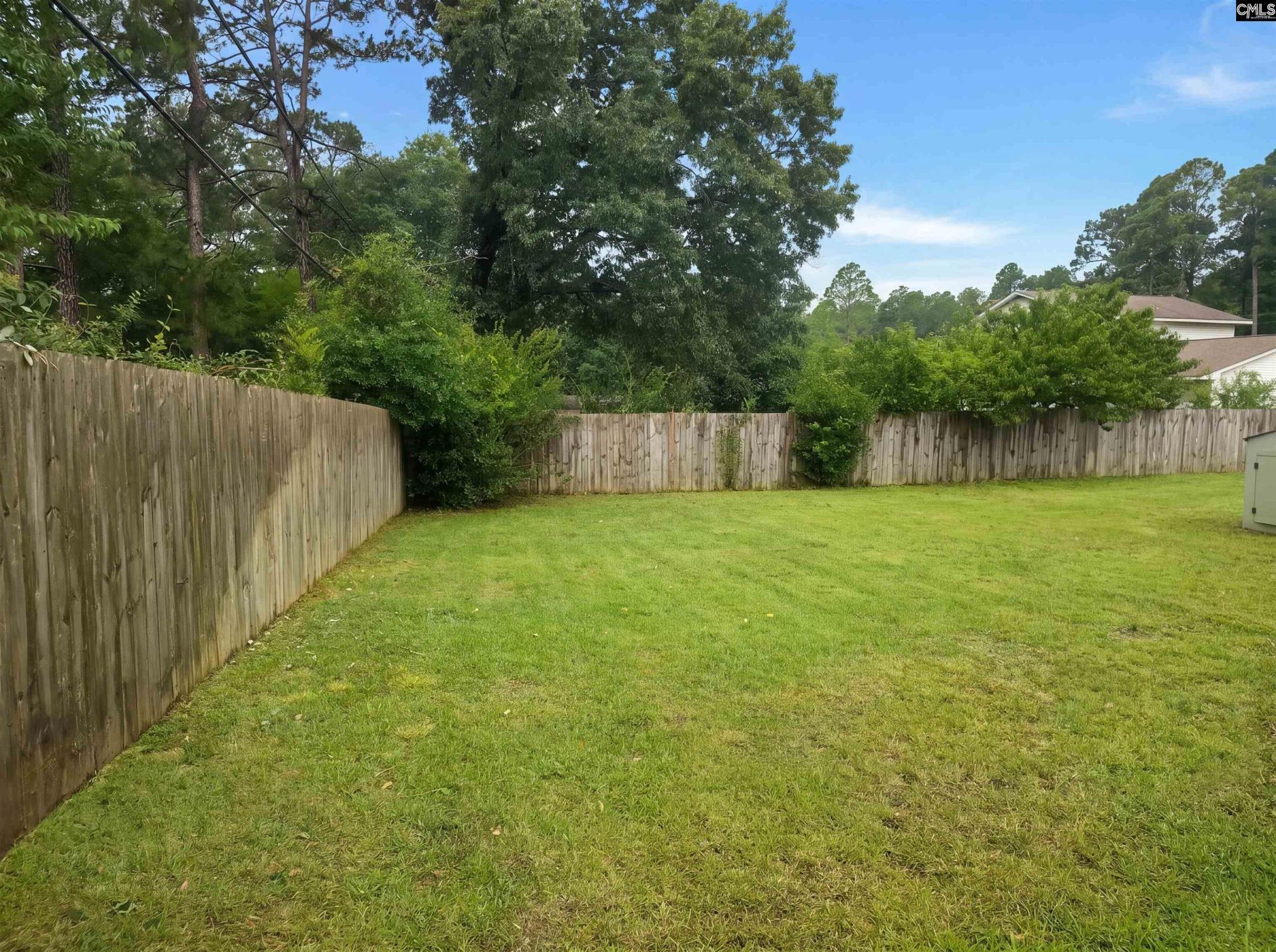 1307 Sunnyhill Drive  Photo 17