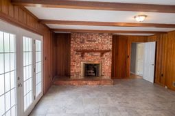 1307 Sunnyhill Drive  photo 4