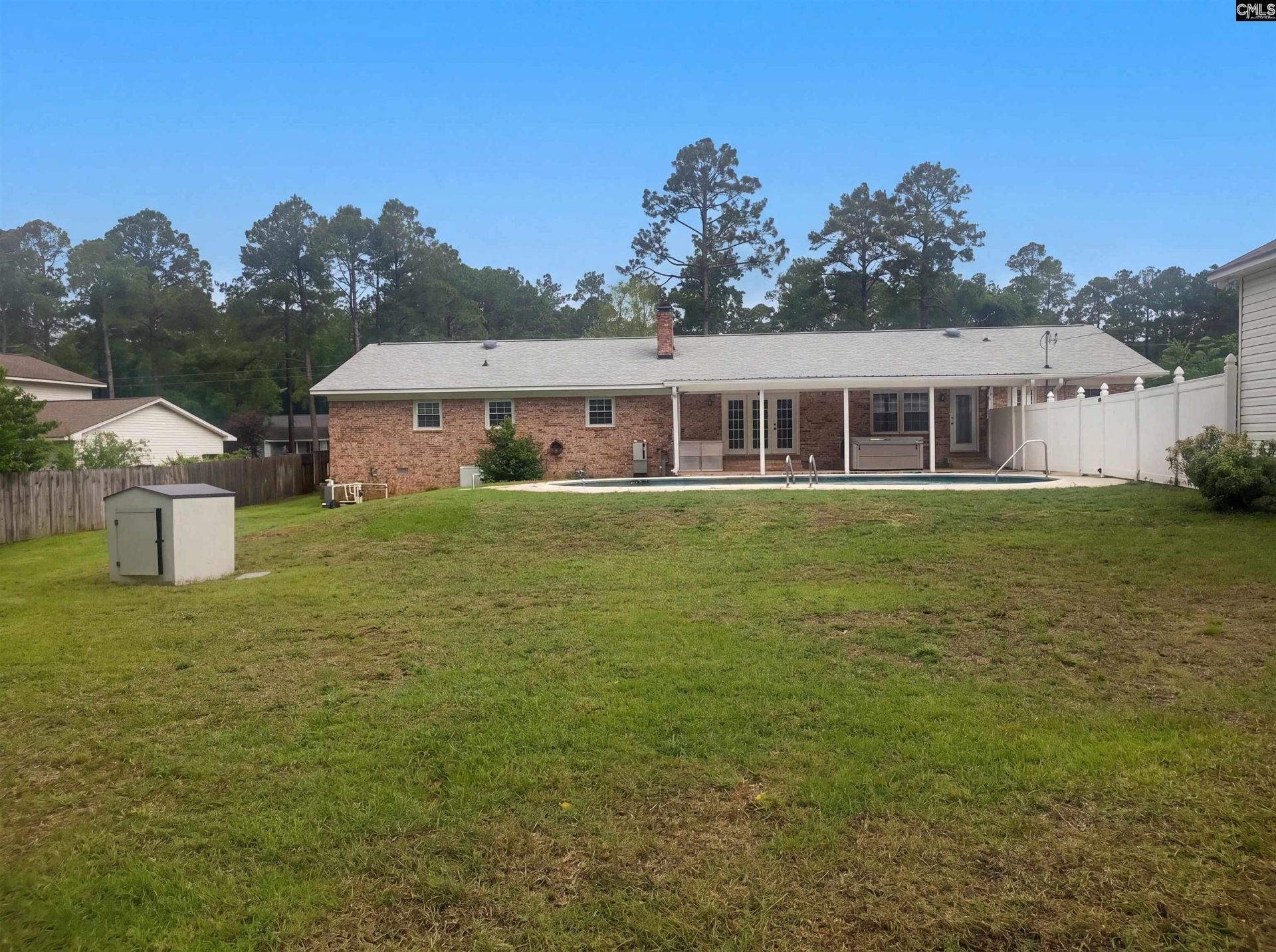 1307 Sunnyhill Drive  Photo 5