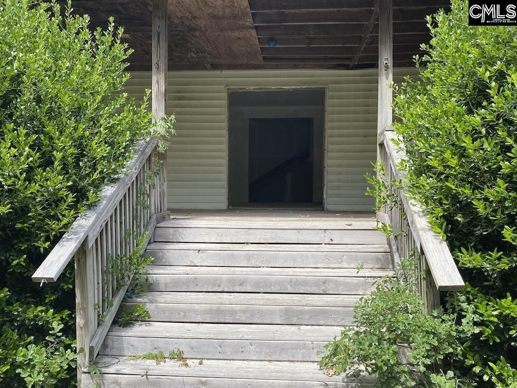 967 Clay Hill Road  Photo 4