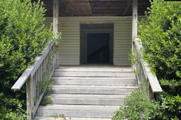 967 Clay Hill Road  photo 4
